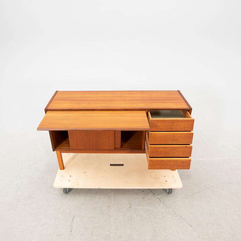 A 1960s teak sideboard/cabinet.