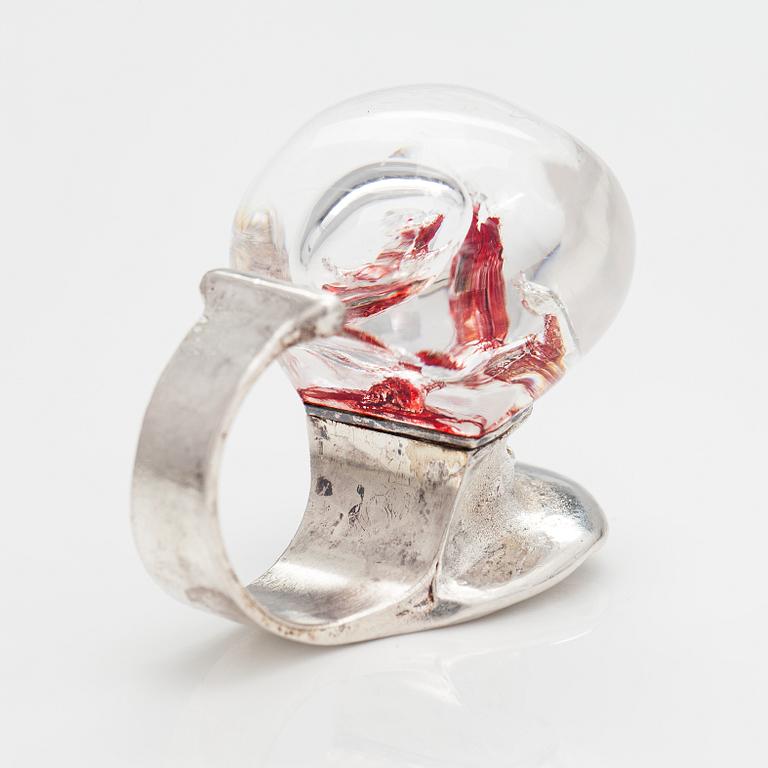 Björn Weckström, "Man i cosmos", a sterling silver and acrylic ring. Lapponia 1970.