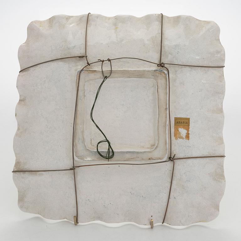 Birger Kaipiainen, väggrelief, stengods, signerad Kaipiainen 1945 Arabia.