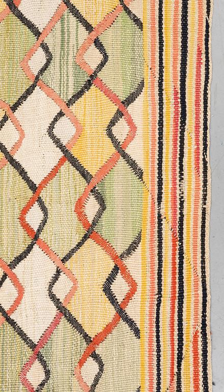 Barbro Nilsson, a drape, "Vingåkra". Tapestry weave. 193,5 x 161 cm.