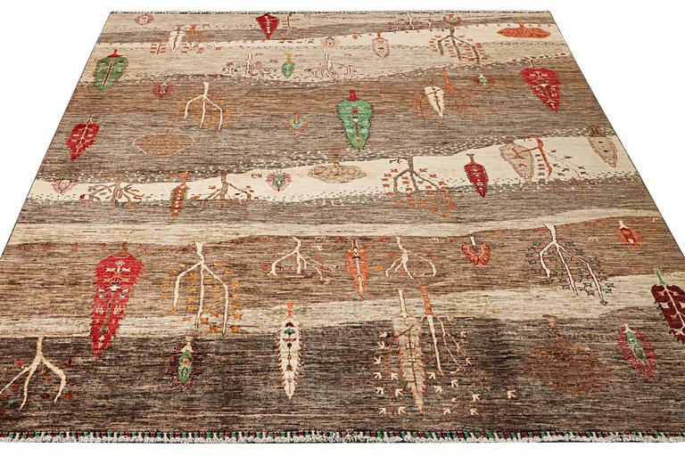 A Khorjin carpet, c. 306 x 258 cm.