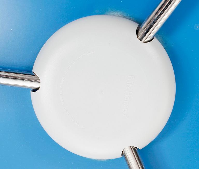 STOLAR, 2 st, "Myran", Arne Jacobsen för Fritz Hansen, daterad 2003.