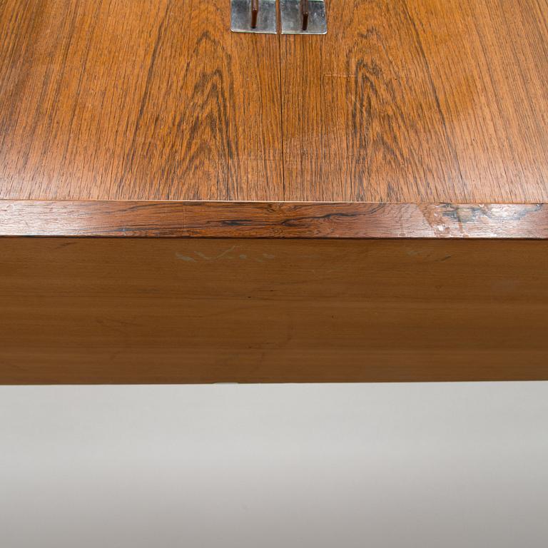 Hans J. Wegner, Senkki, "President", malli RY-25, Ry Møbler, Tanska 1960-luku.