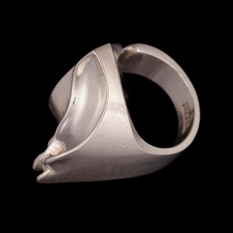 BJÖRN WECKSTRÖM, RING, "Sagitta" sterling silver,  Lapponia 1974. Vikt 8 g.