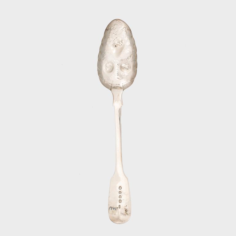 MATSKEDAR, 10 st, silver, mest London och 1800-tal. Tot ca 680 gram.