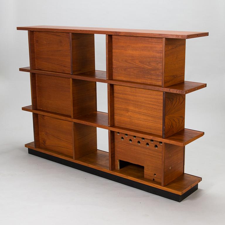 Ilmari Tapiovaara, Ilmari Tapiovaara, a mid-20th century 'Pala' bookshelf for Asko Finland.