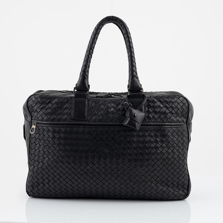 Bottega Veneta, a business bag.