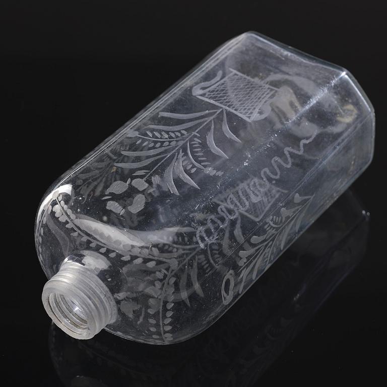 A etched glass bottle, presumably Skånska glasbruket, 1700-tal.