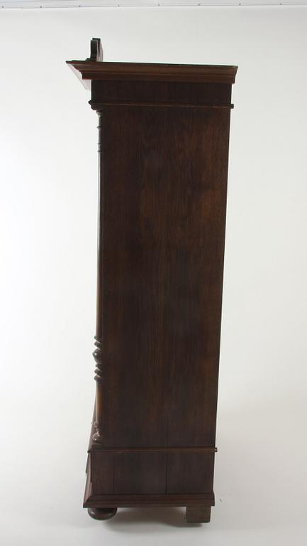 SKÅP, ek, renässansstil, 1900-talets första hälft.