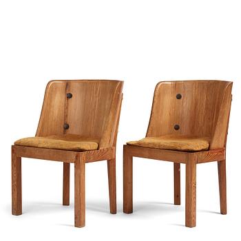 419. Axel Einar Hjorth, a pair of stained pine 'Lovö' chairs, Nordiska Kompaniet, Sweden 1930s.