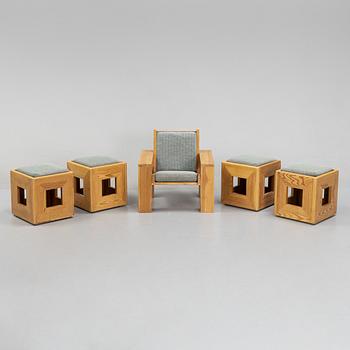 Barnmöbler, fåtölj och pallar, 4 st, 1970-tal.