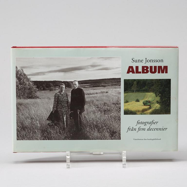 Photo books, 11, e.g Sune Jonsson.