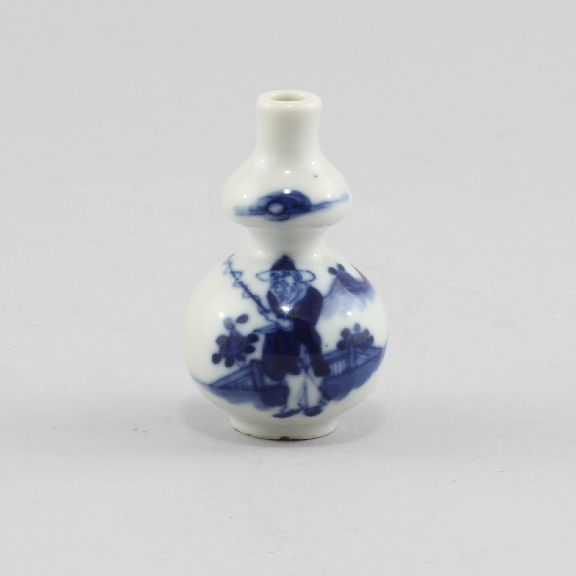 MINIATYRVAS, porslin, Kina, 1900-tal.