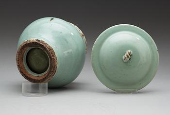 A celadon and white jar with cover, Qing dynasty, Kangxi (1662-1722).