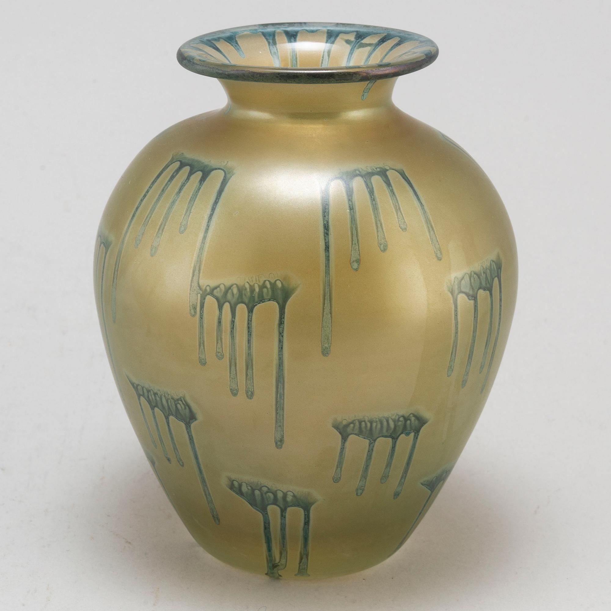 VAS, glas, Loetz-typ, 1900-talets början.