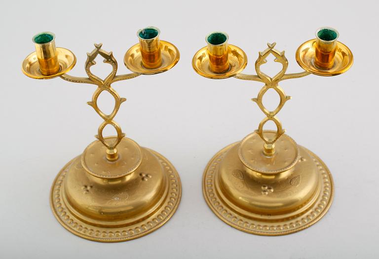 KANDELABRAR, 1 par, mässing. 1800-talets andra hälft.