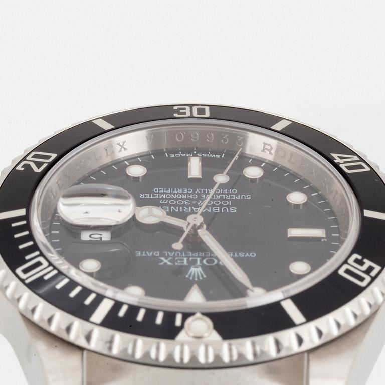 Rolex, Submariner, "Engraved Rehaut".