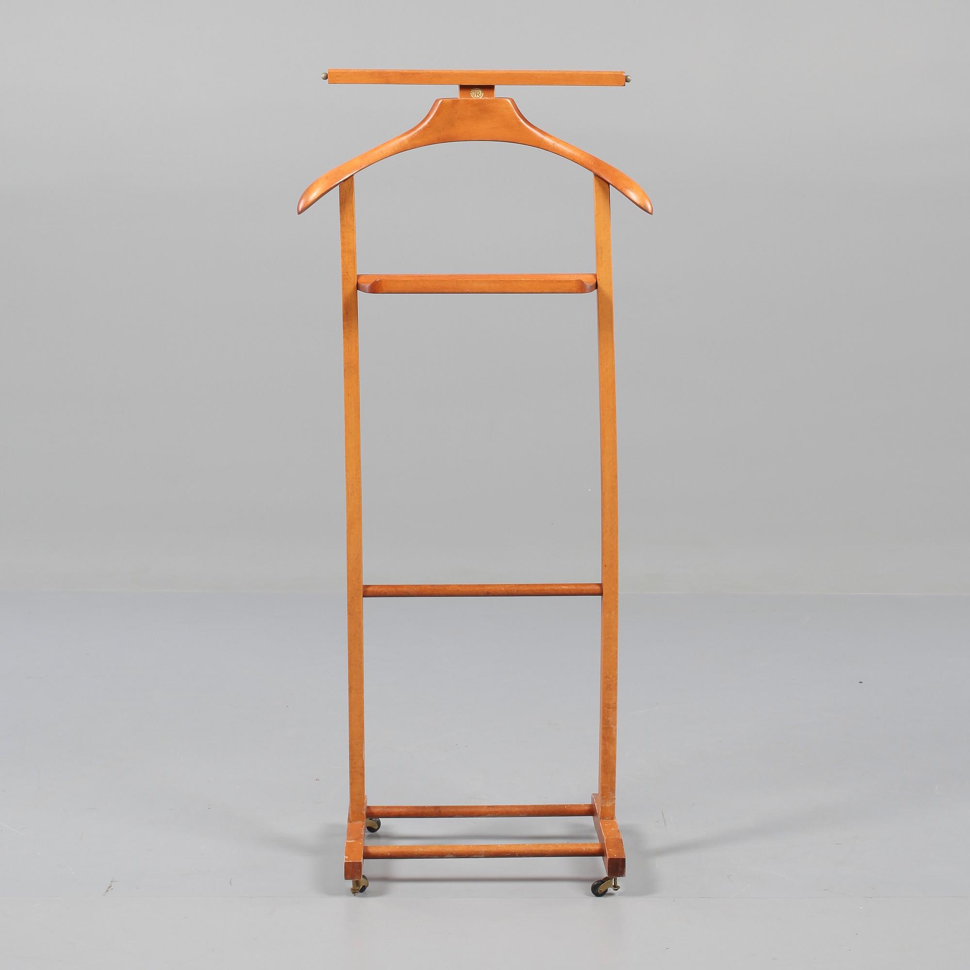 HERRBETJÄNT, Italien, 1900-talets fjärde kvartal.