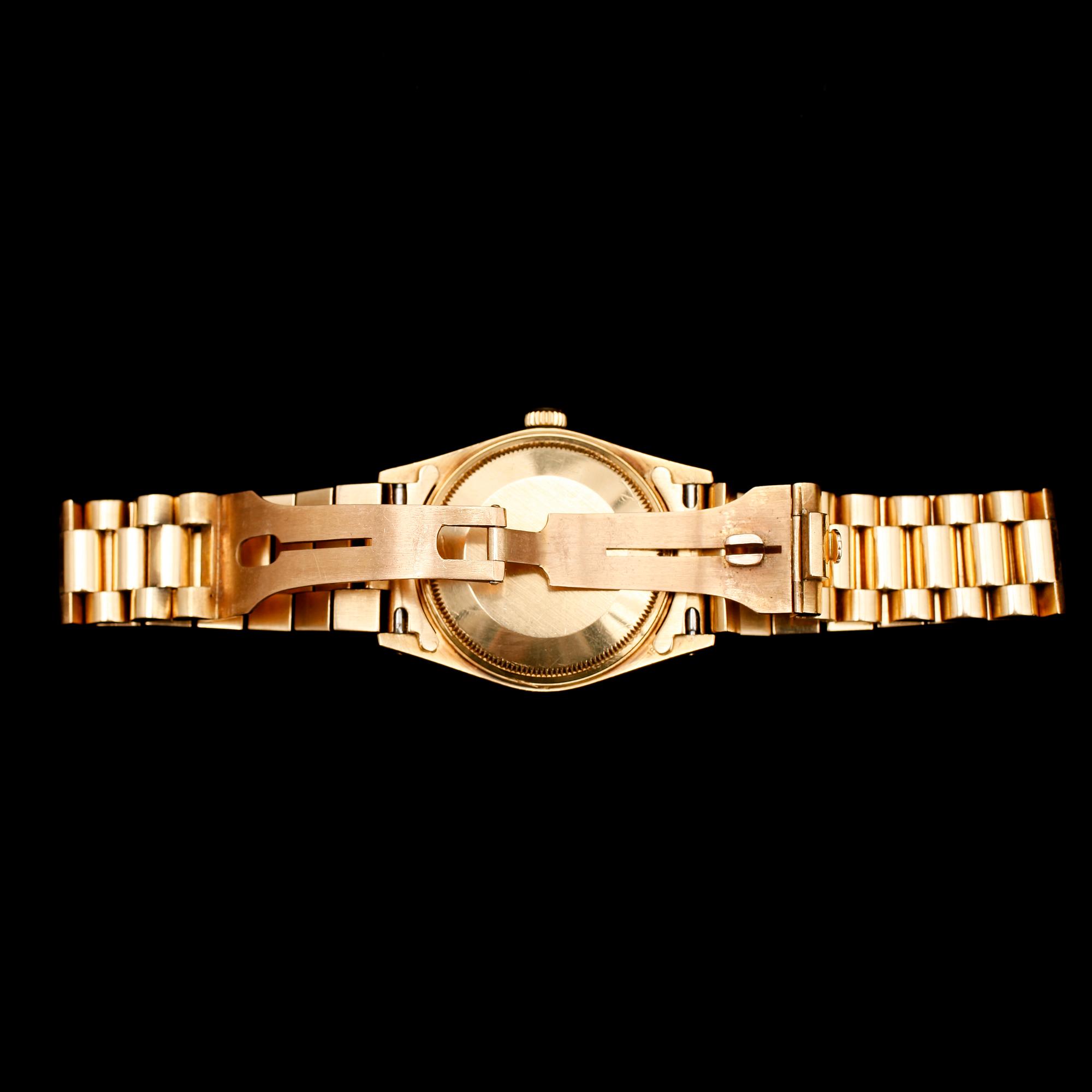 ARMBANDSUR, 18 k guld, Rolex Oyster Perpetual Date, chronometer, ca år 1987.