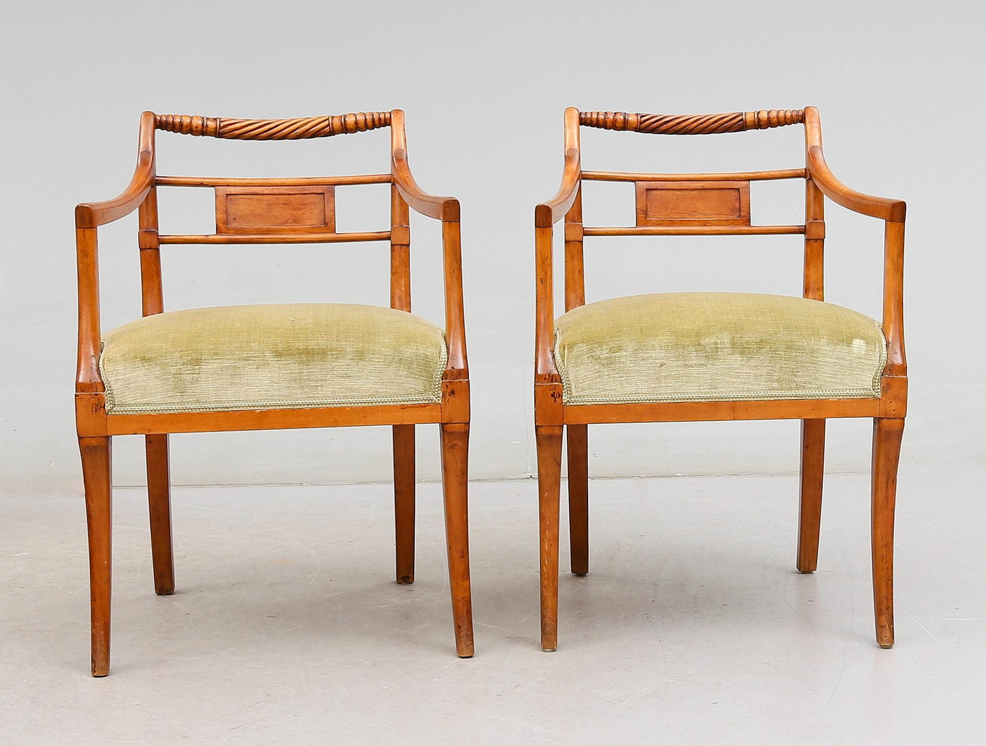 KARMSTOLAR, 1 par, senempire, 1800-talets mitt.