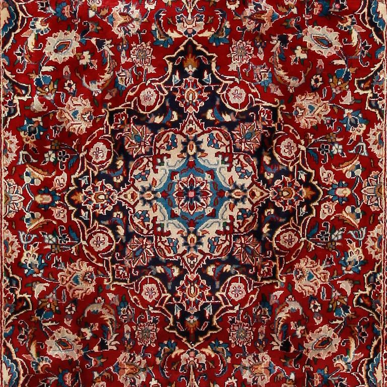 MATTA, Meshed, ca 305 x 210 cm.