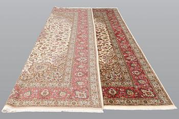 A carpet, Tabriz part silk, so called 50 Raj, cm 400 x 300 cm.
