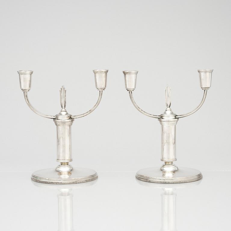 Atelier Borgila, kandelabrar, ett par för två ljus, Stockholm 1934, sterling silver.