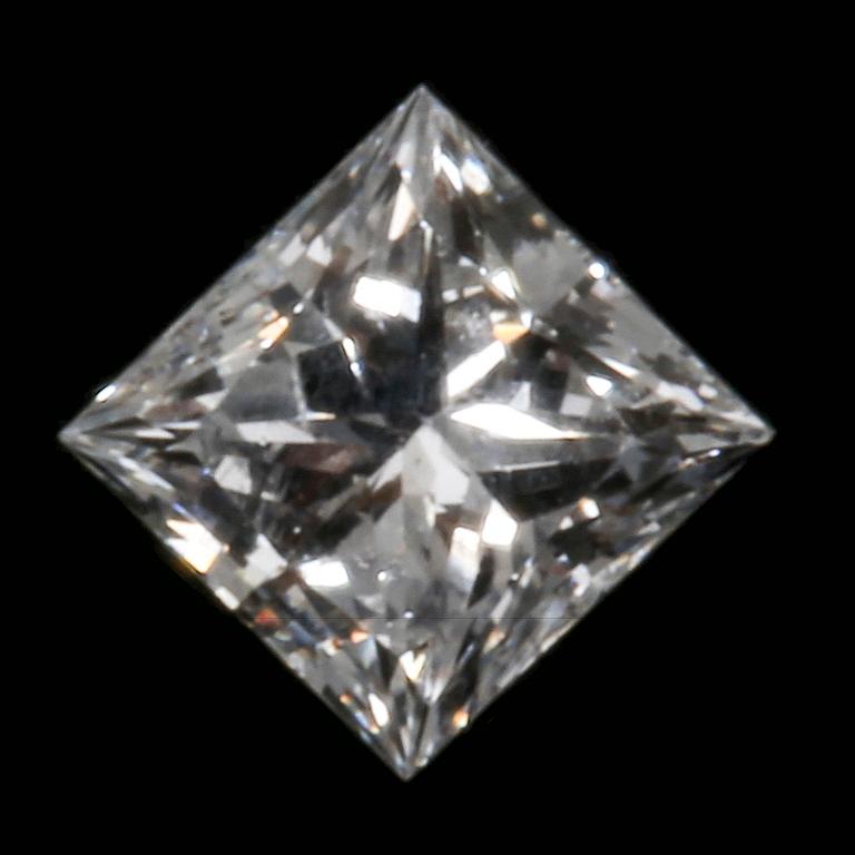 Lös sten prinsesslipad diamant ca 0,30 ct TW/VS enligt uppgift.