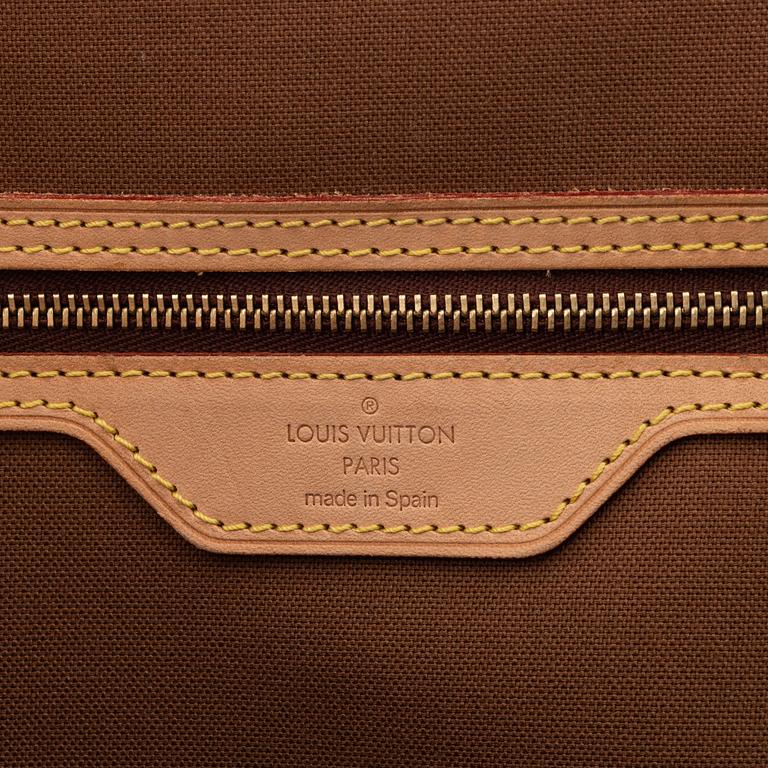 Louis Vuitton, A monogram canvas 'Abbesses' messenger bag, 2004.