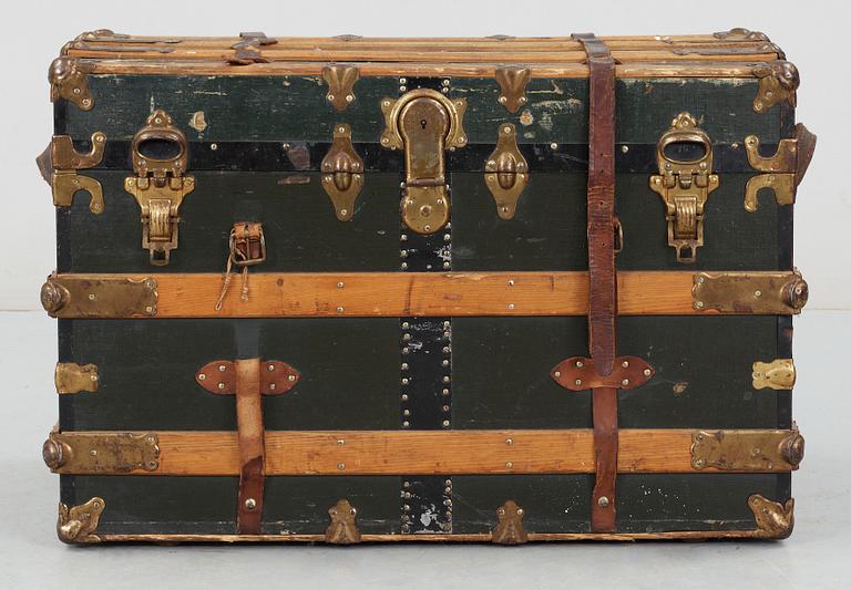 KOFFERT, 1900-talets mitt.