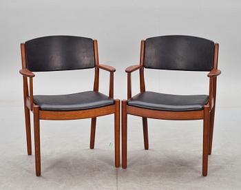 KARMSTOLAR, ett par, Poul Volther, FDB Möbler. Märkt.