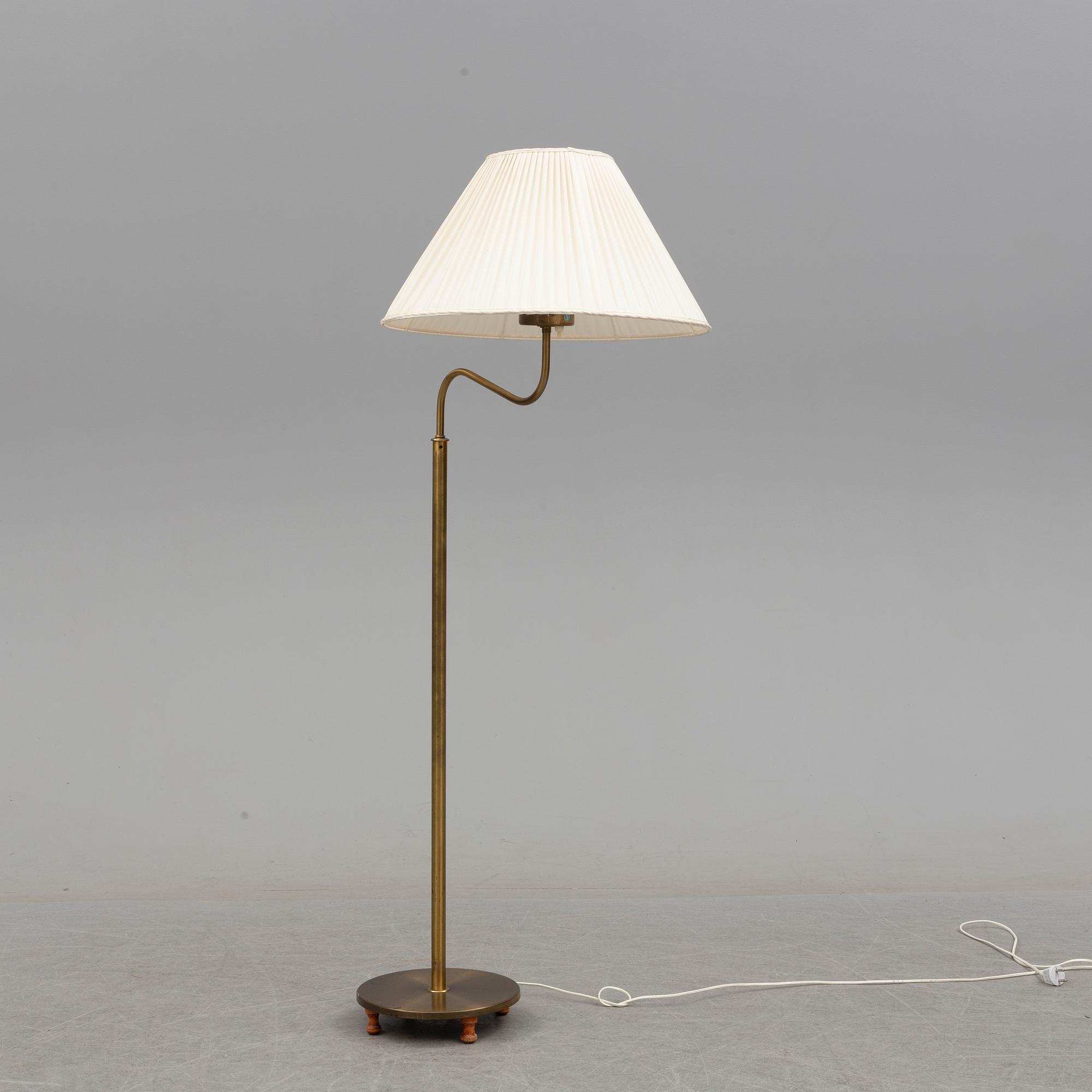 JOSEF FRANK, floor light, 'Lilla kamelen', model 2568, second half of the 20th century.