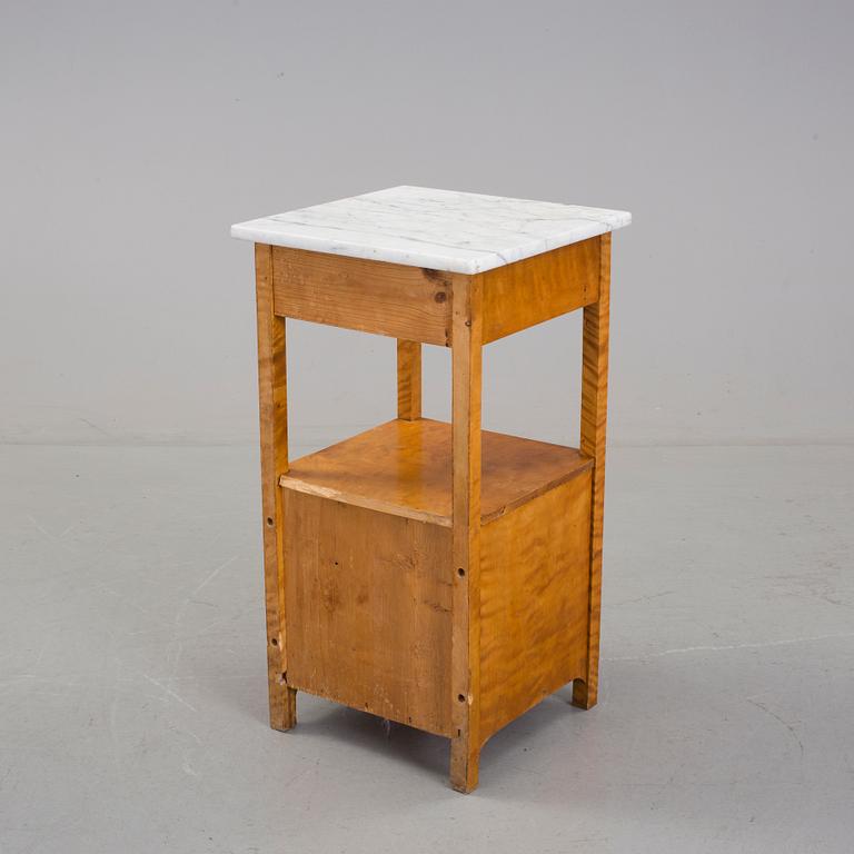 SÄNGBORD, 1920-tal.