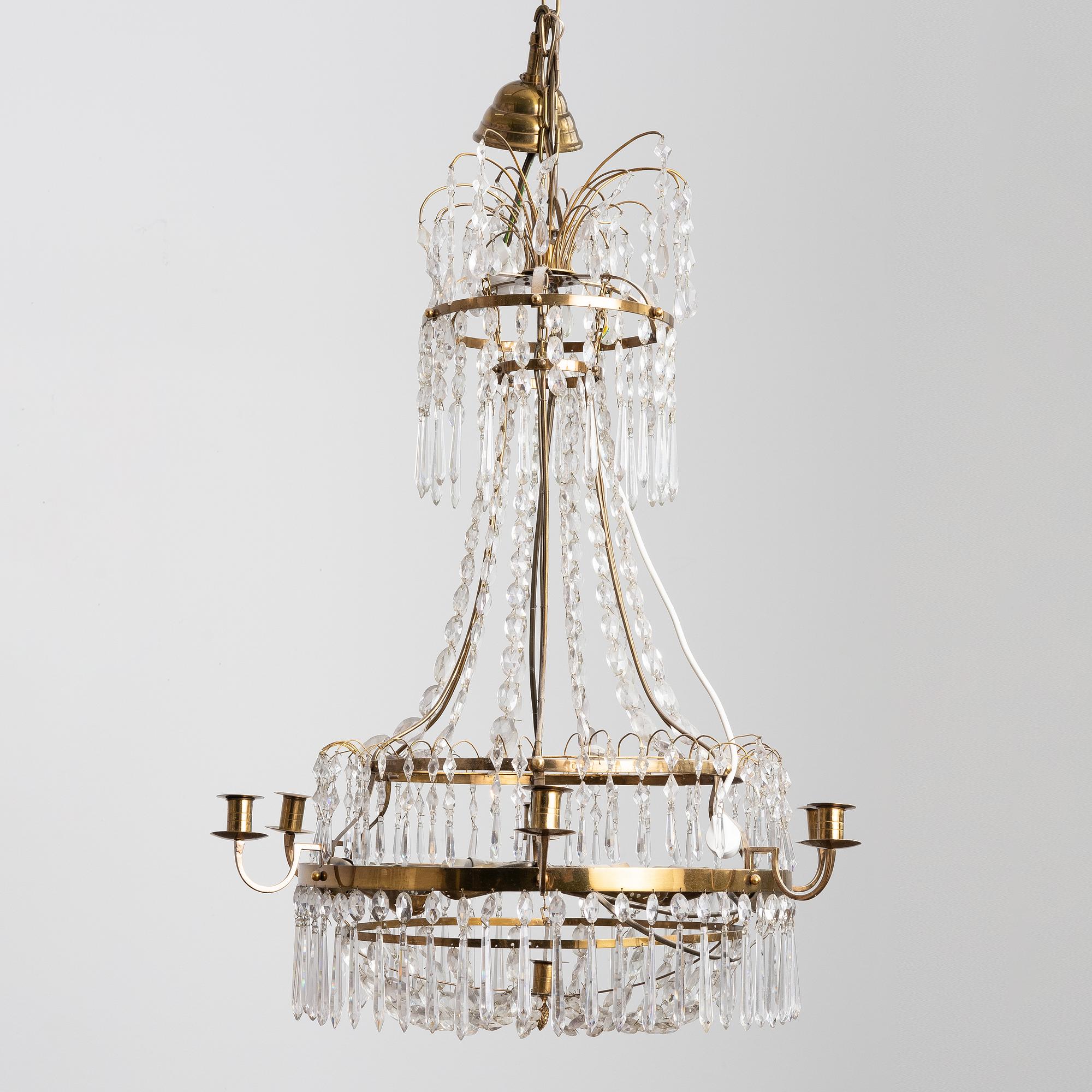 A chandelier, early 20th Century with older parts. Late Gustavian style.