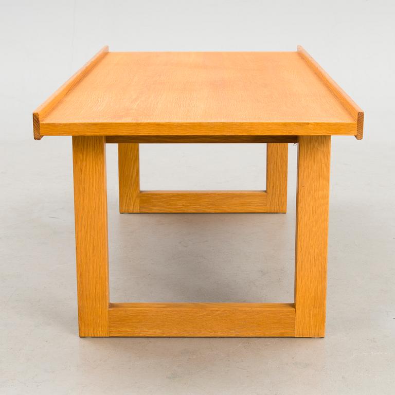 A 1960s 'Formula' bench / coffee table for Keravan Puusepäntehdas, Stockmann, Finland.