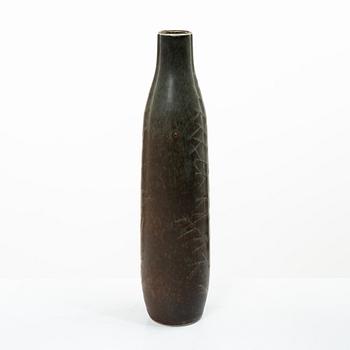 Carl-Harry Stålhane, A stoneware vase, Rörstrand, 1951–1973.