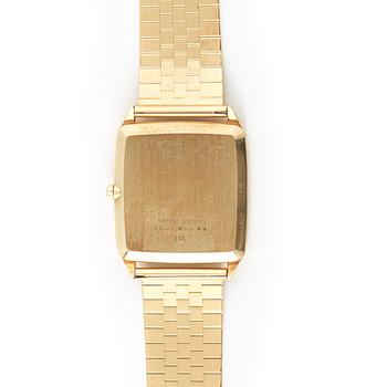 Certina - Q. Quartz. 27 x 29 mm. 1990s.