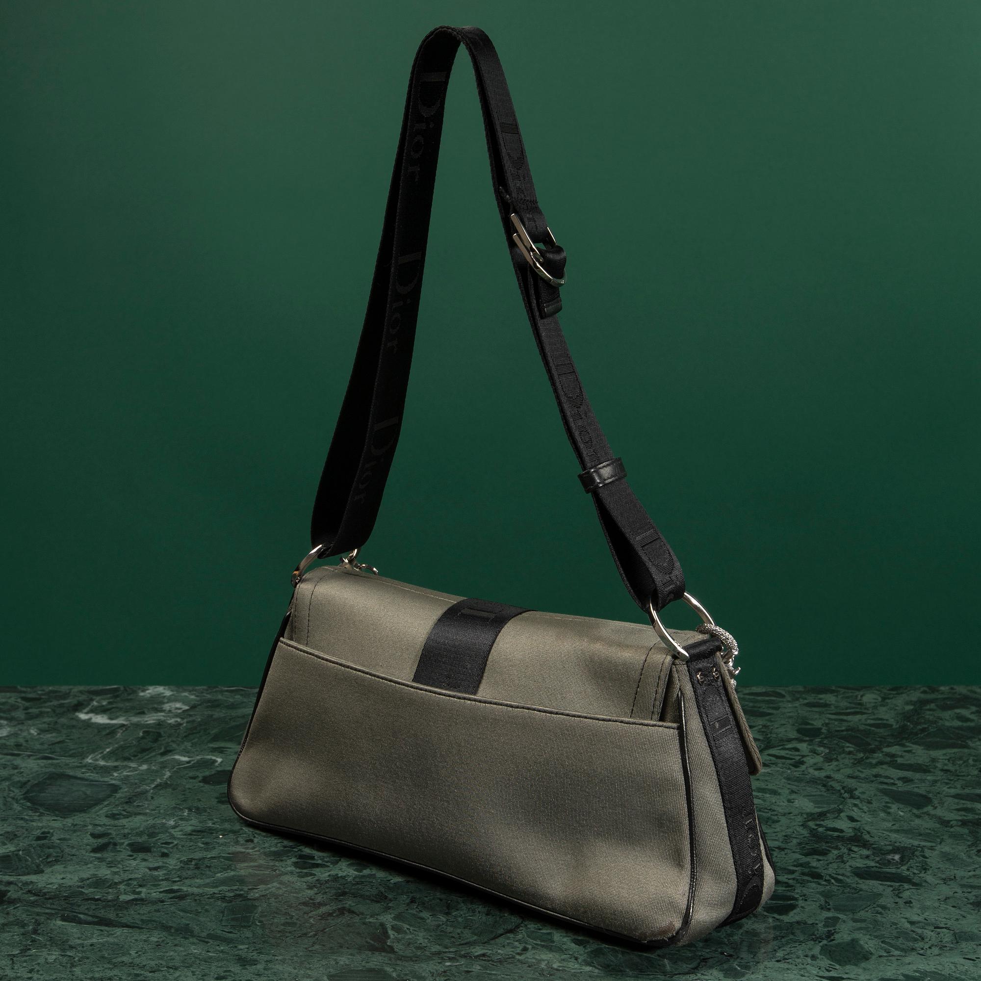 Handbag, Christian Dior, prop "Street chic".