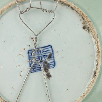 Tallrikar, 5 st, snarlika, Kanton, Kina, sent 1800-tal.