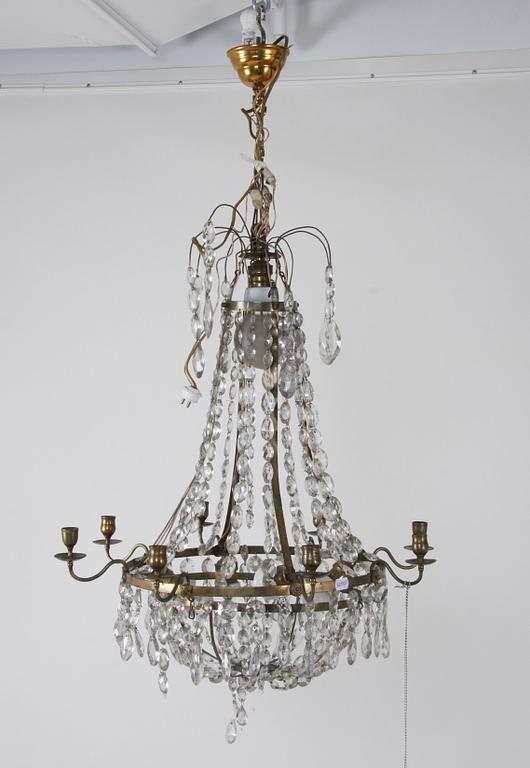 LJUSKRONA, gustaviansk stil. H 72.