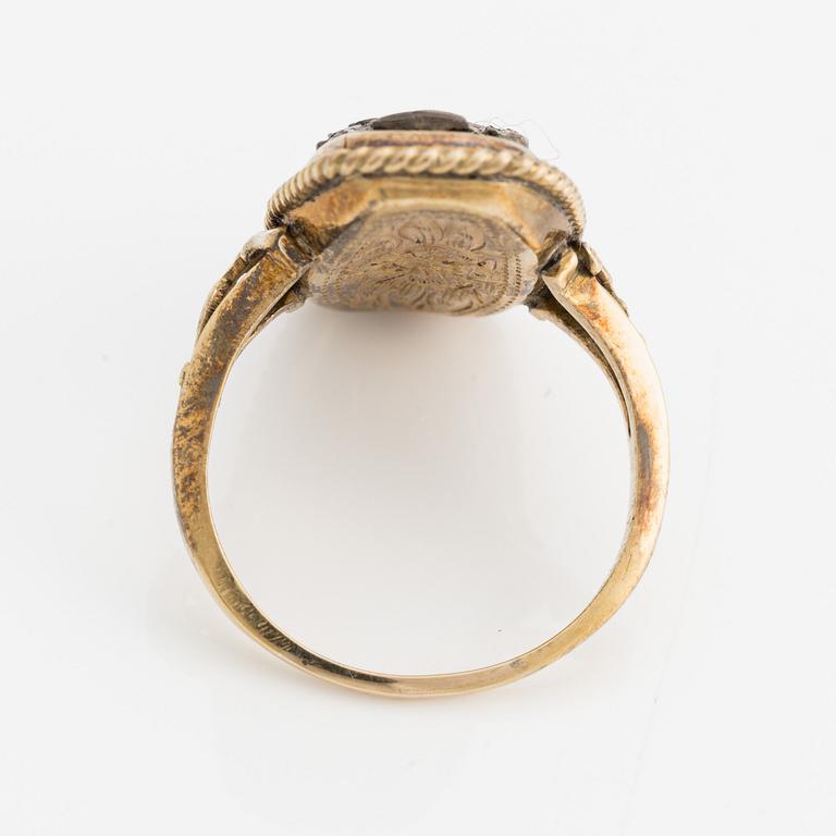 Ring, gold, blue enamel and flower urn with rose-cut diamonds.