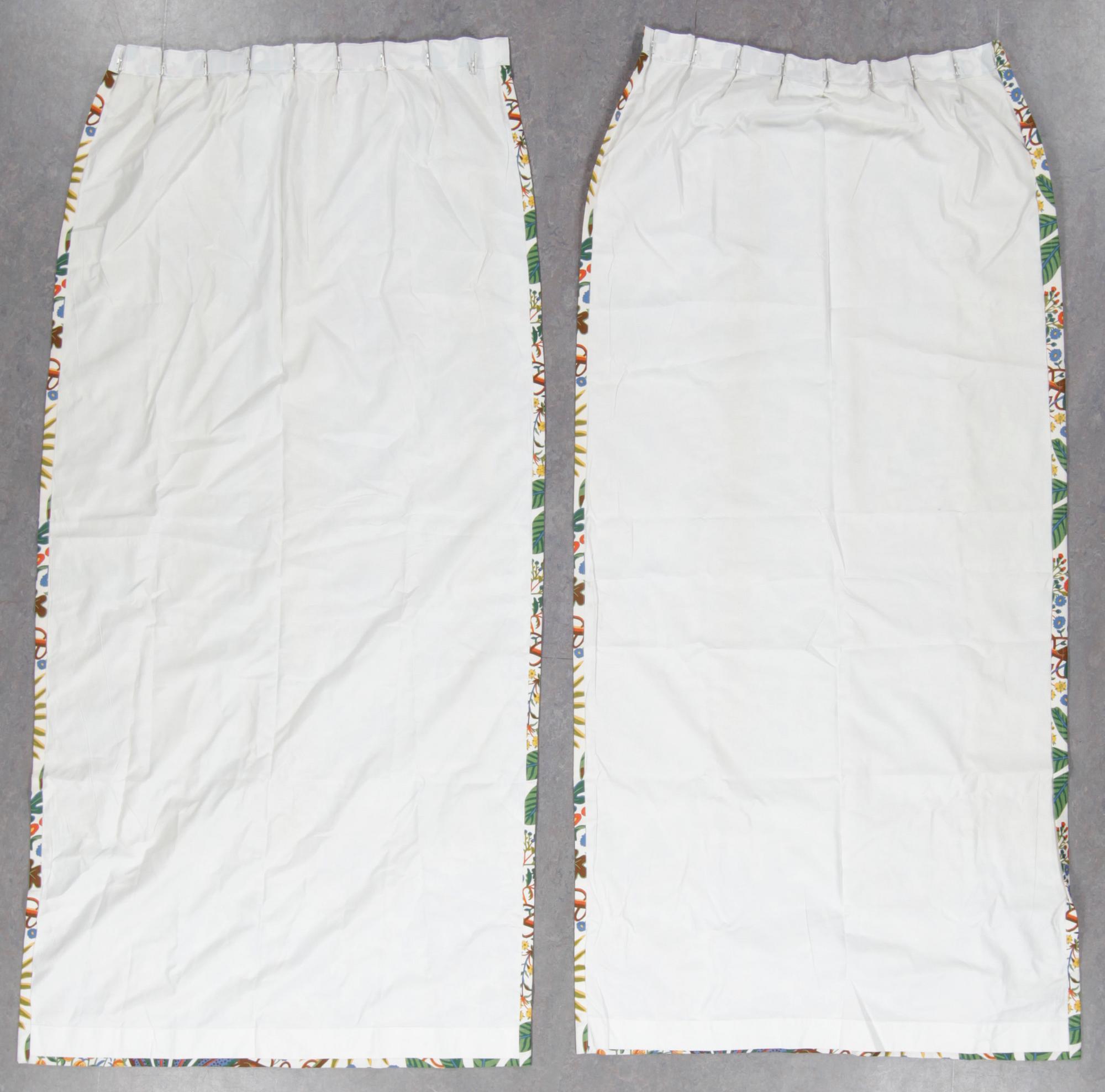 GARDINER, ett par, "Aralia", Josef Frank, Firma Svenskt Tenn. |.