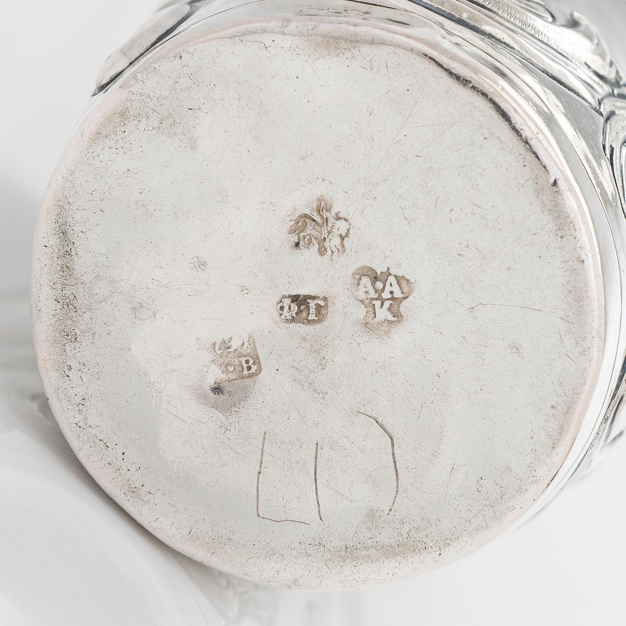 A pair of late 18th-century silver beakers, unknown maker's mark, alderman Alexei Kosirev, Moscow 1791.