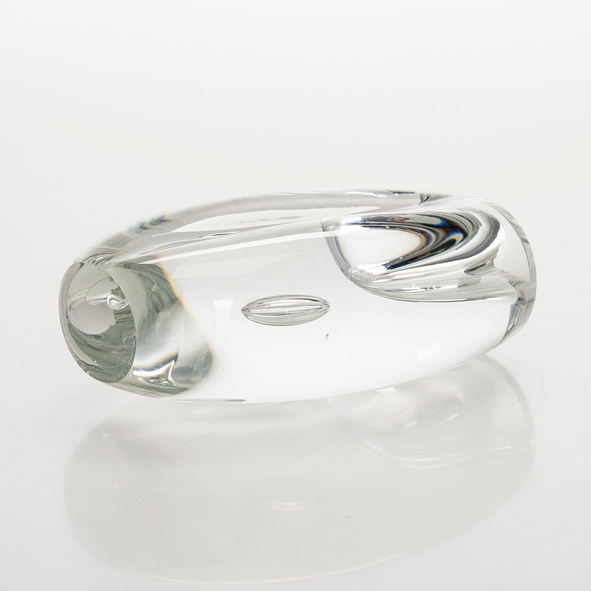 Timo Sarpaneva, a glass sculpture 'Claritas' signed Timo Sarpaneva Iittala 16/1988.