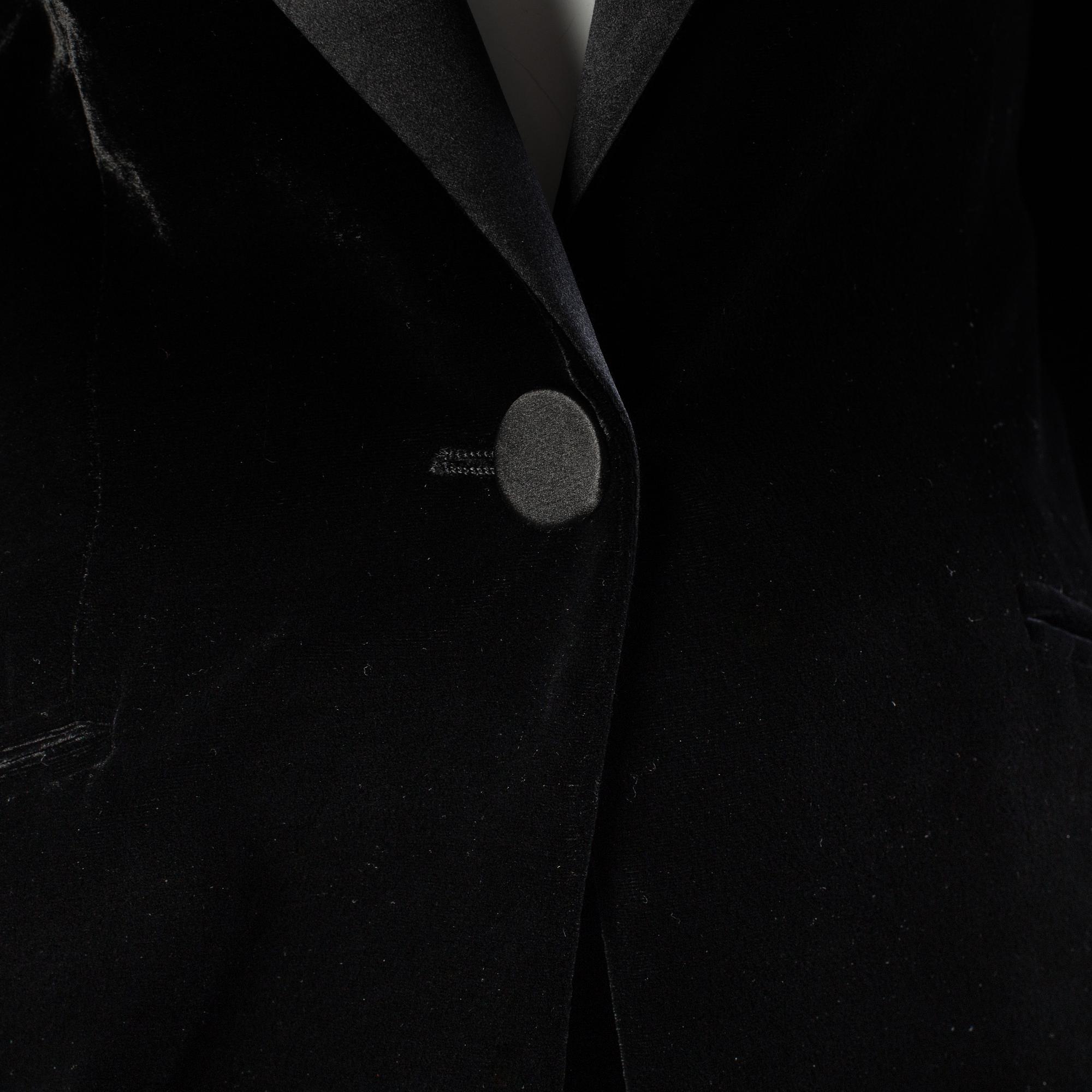 LADIES TUXEDO, Armani. Size 44.