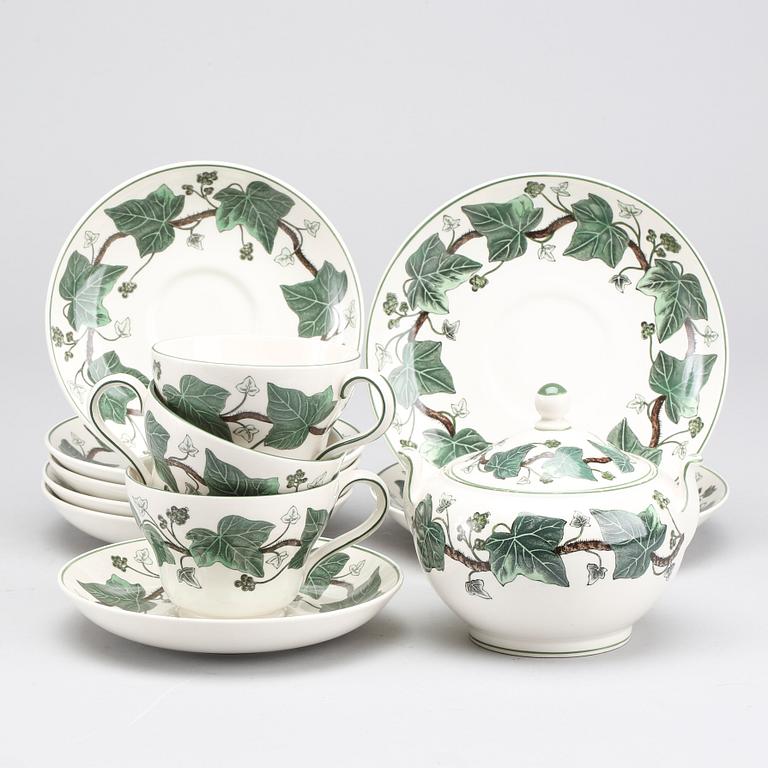 4 PIECES "Napoleon Ivy", Wedgwood.