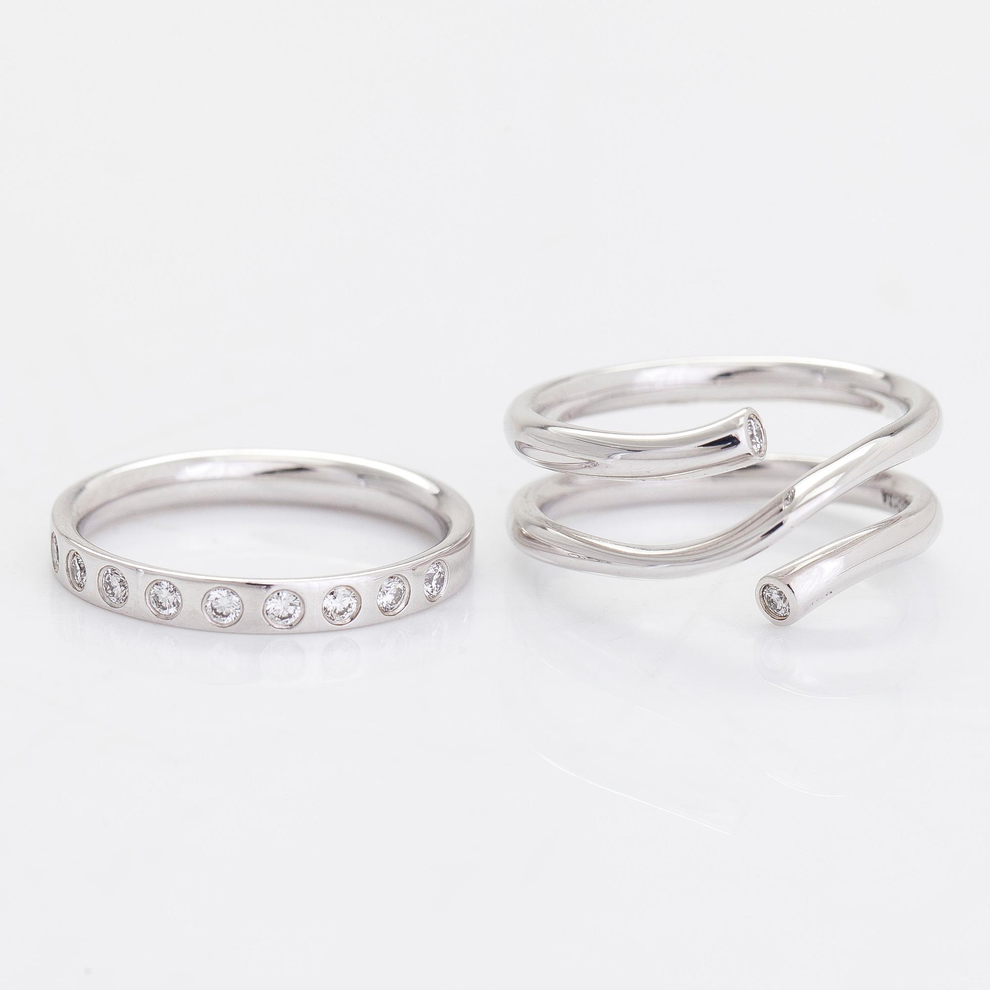 Georg Jensen, ring, "Magic", 2 dlr, 18K vitguld och briljantslipade diamanter ca 0.22 ct totalt.