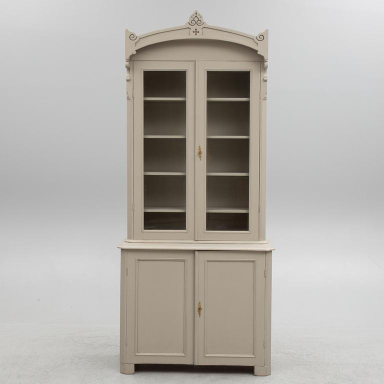 A Neo-Renaissance display cabinet, circa 1900.