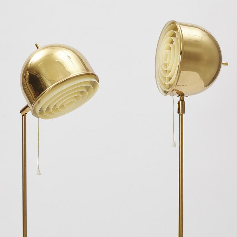 Eje Ahlgren, golvlampor, ett par, modell G-075, Bergboms, 1960-tal.