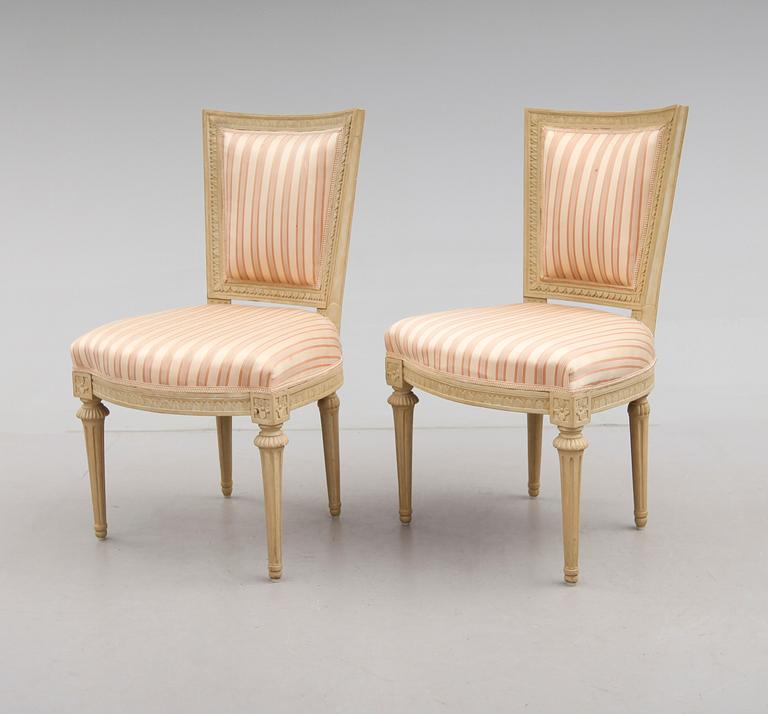 STOLAR, 1 par, gustavianska, Johan Lindgren (mästare i Stockholm 1770-1800).